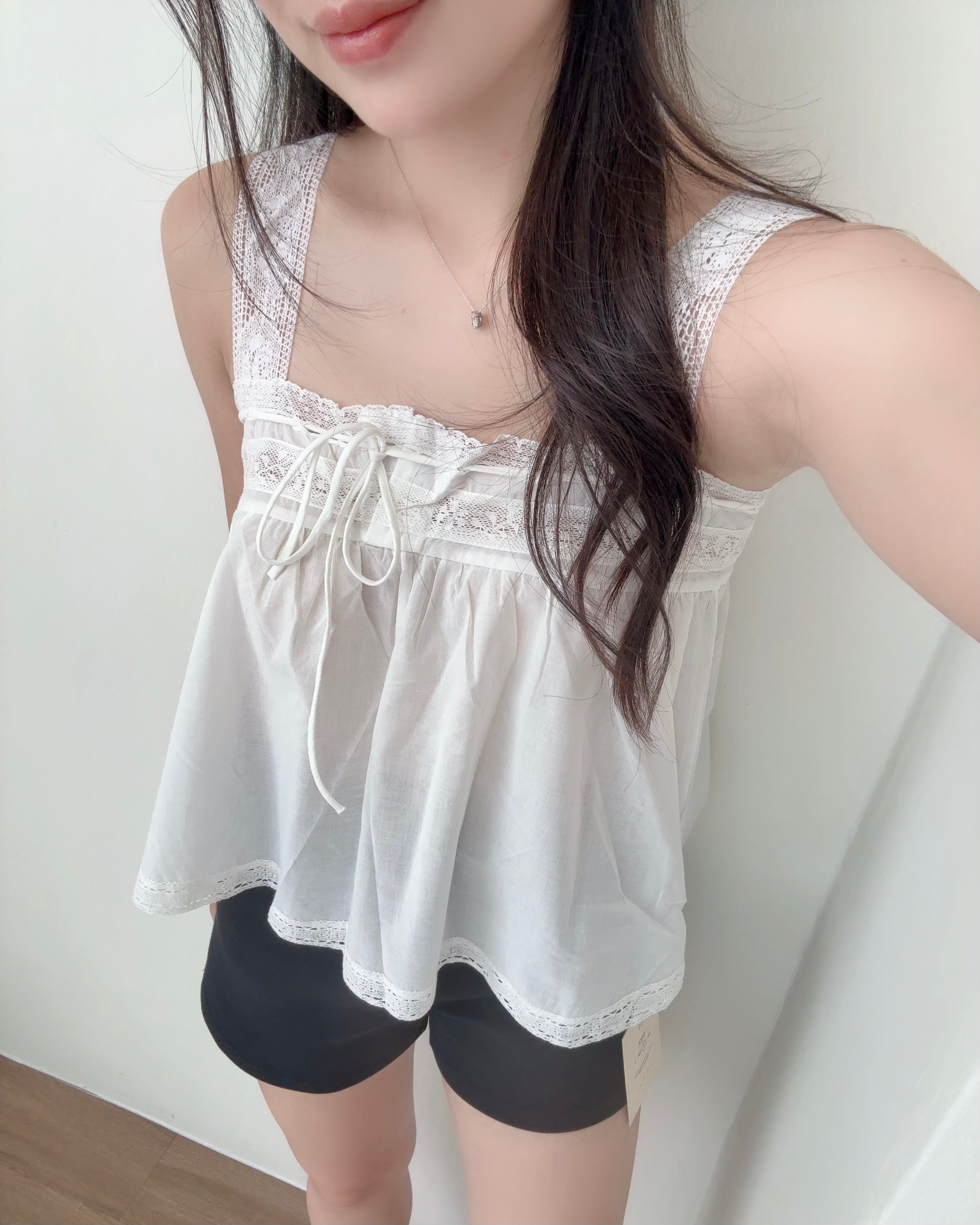 Lyra Top