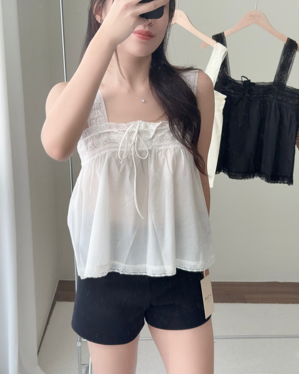 Lyra Top
