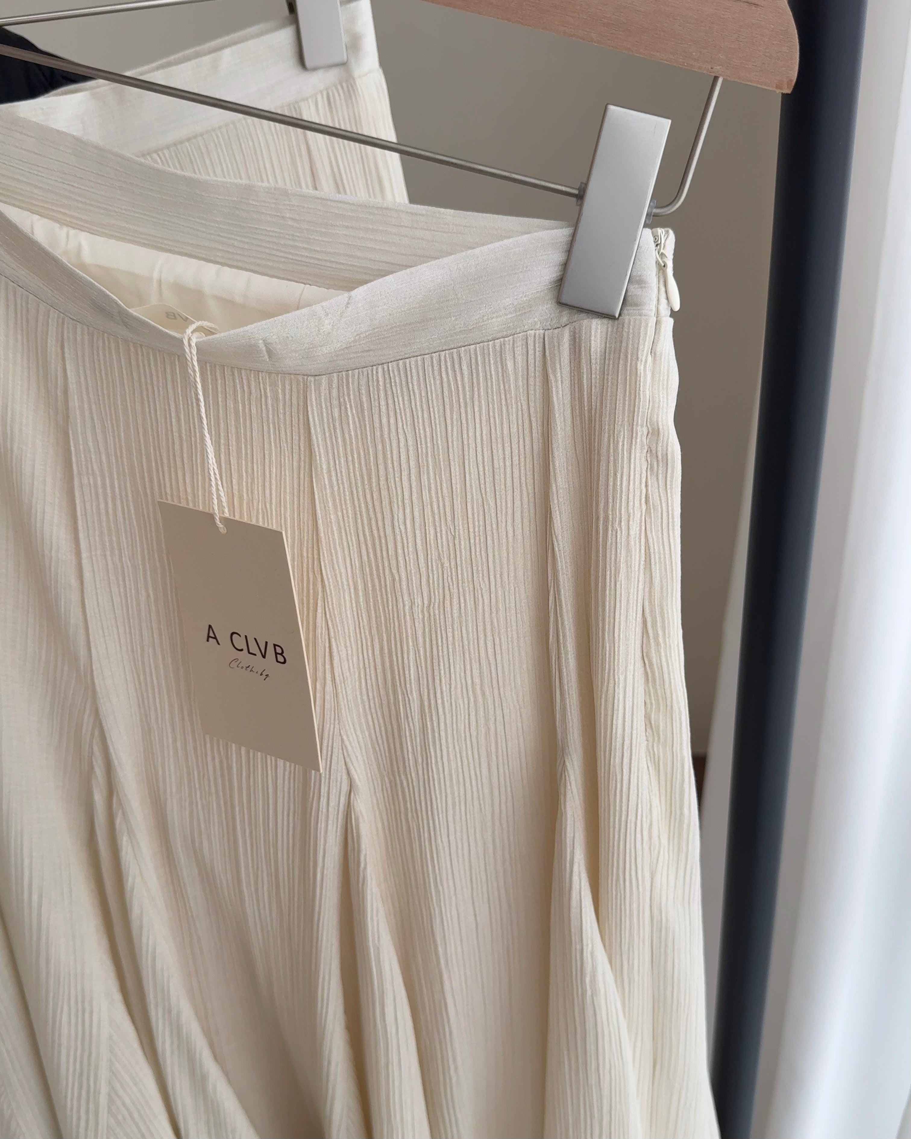 Audrey Midi Skirt