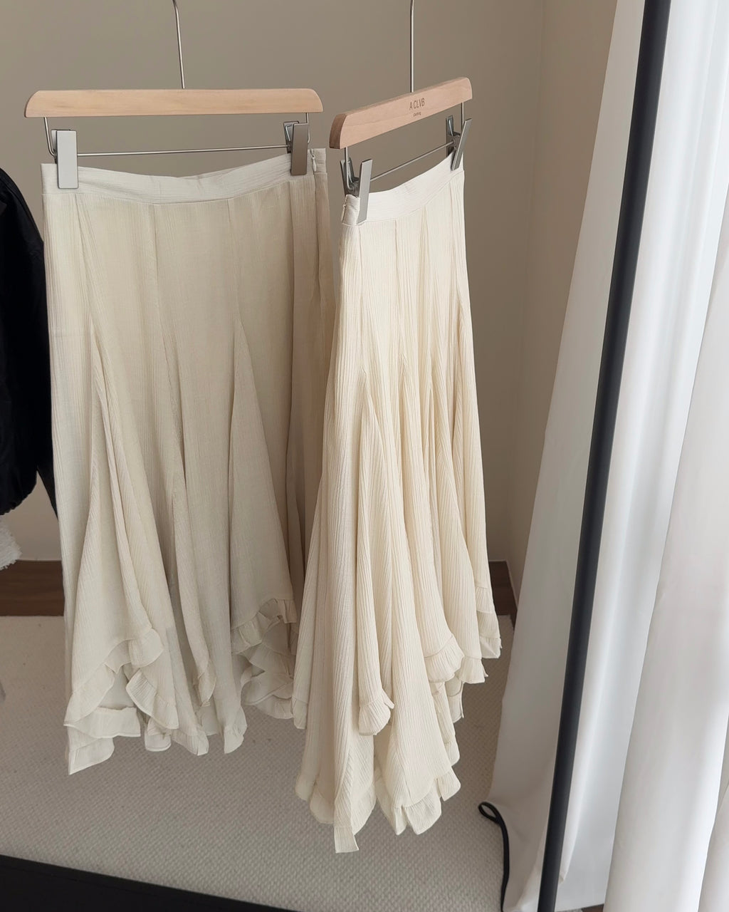 Audrey Midi Skirt