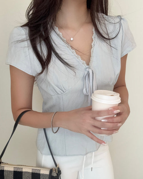 Arianne Top