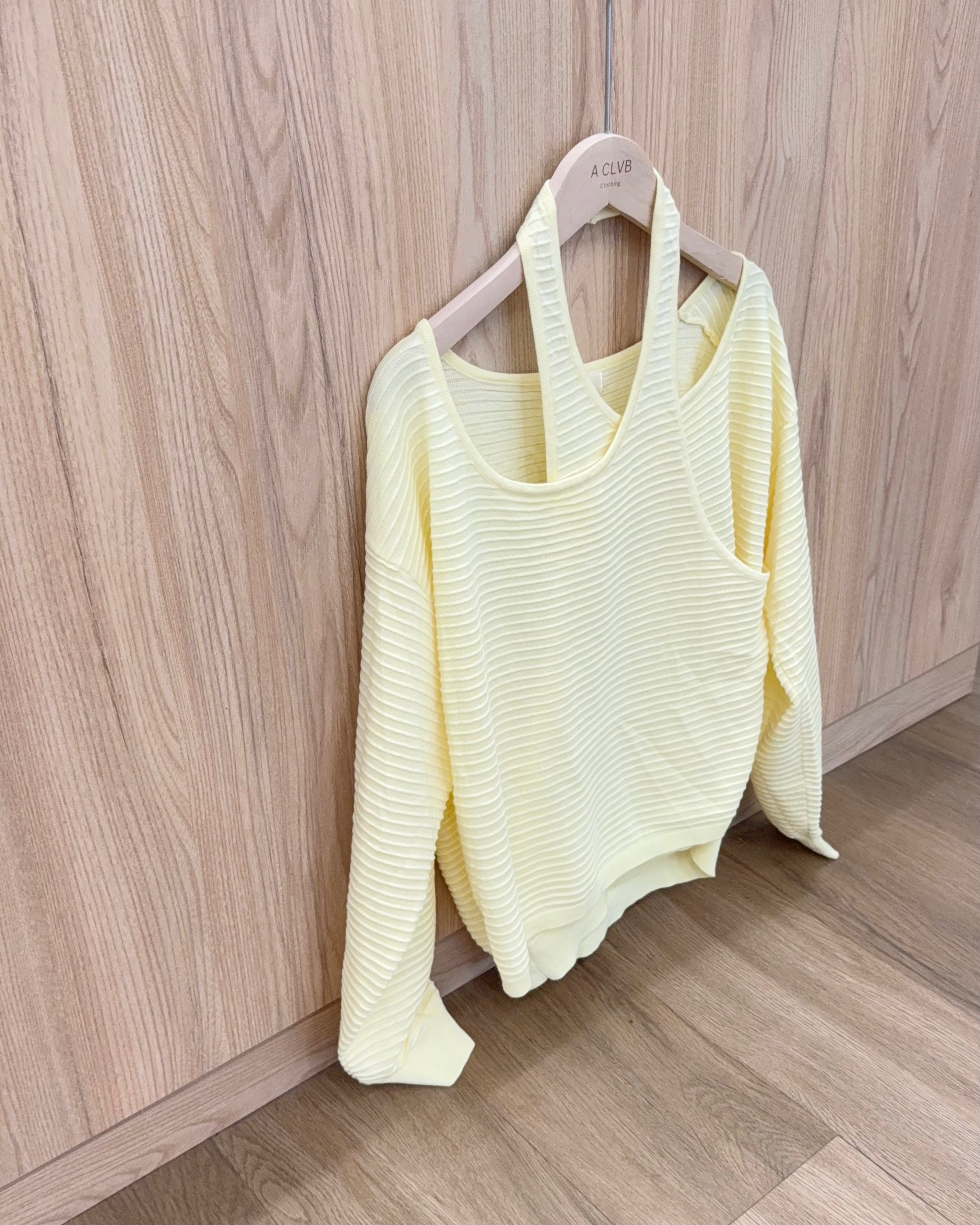 Alva Sweater Top